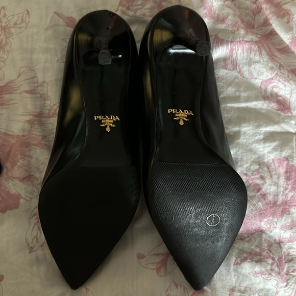 Prada Pointed Toe with Tassel - Picture 3 of 3